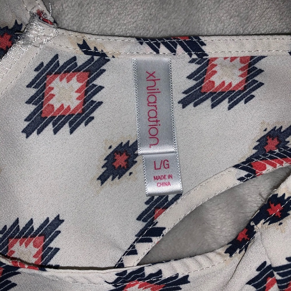 Aztec Pattern Tank Top - Picture 3 of 3